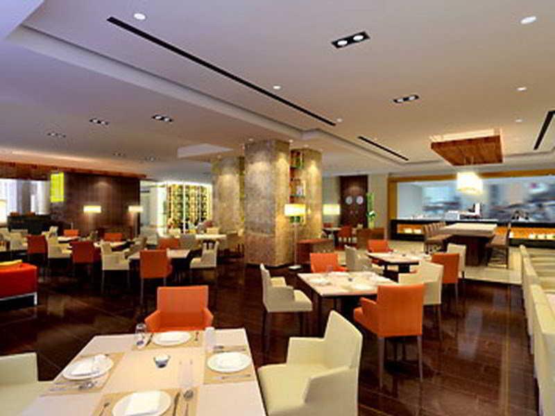 Courtyard By Marriott Shanghai Jiading Restaurant photo